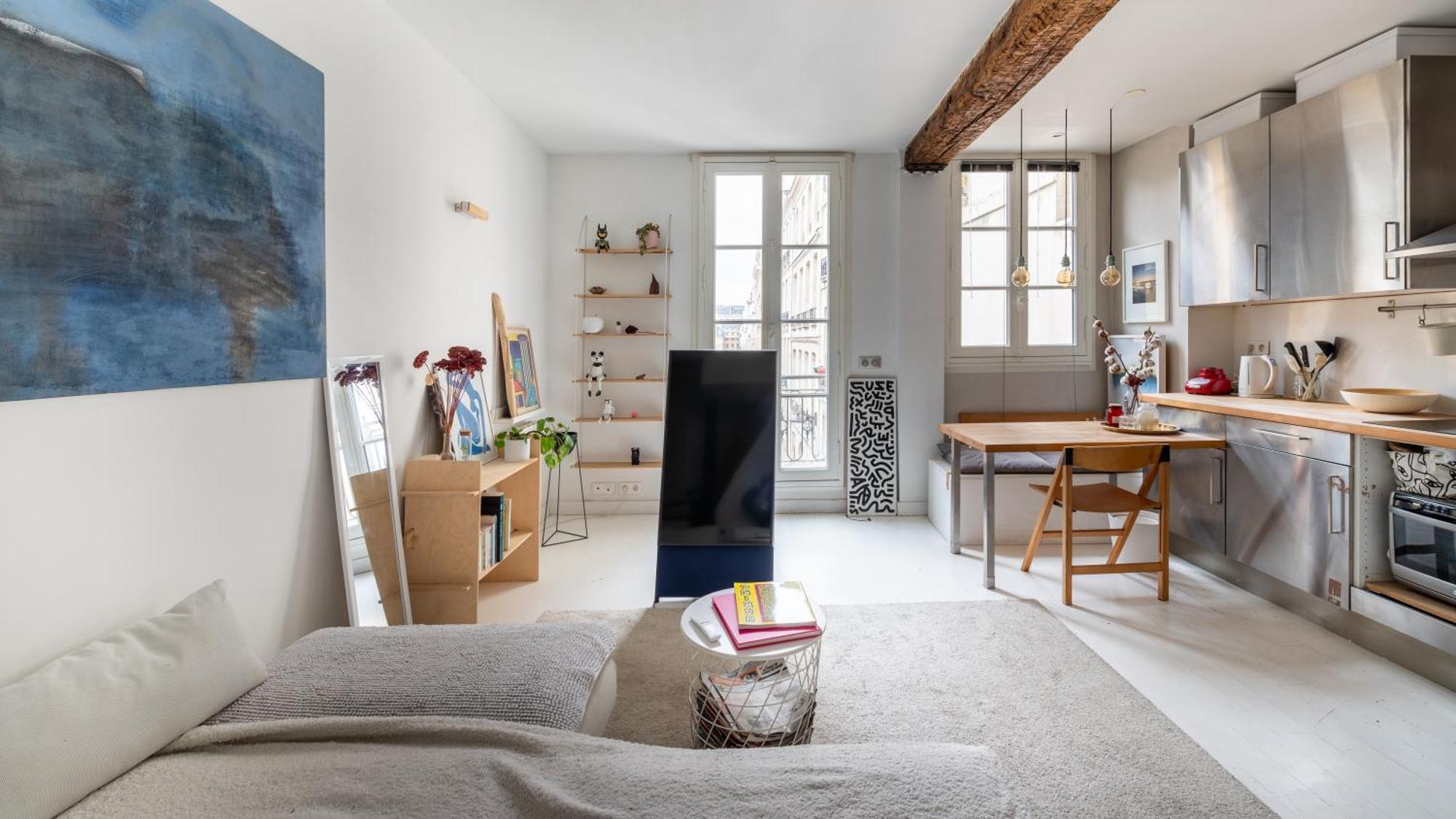 Stylish 1bd Duplex - Stunning Views Near Louvre Apartment